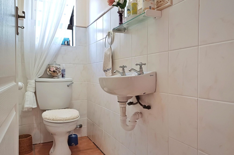3 Bedroom Property for Sale in Tergniet Western Cape